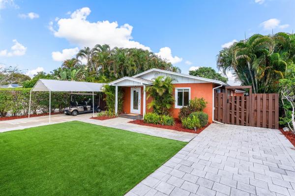 Dell Park, 245 NE 12th St, Delray Beach, Florida 33444, image 1