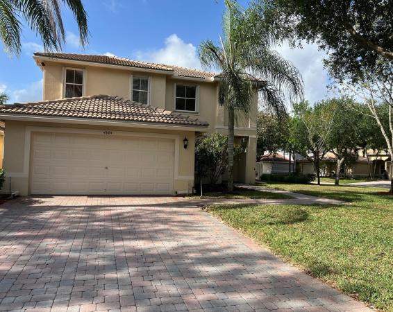 Superior At Lakes Of Laguna, 4304 Maggiore Way, West Palm Beach, Florida 33409, image 1