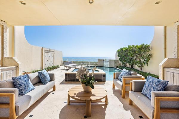 Residences At Sloan's Curve, 2 Sloans Curve Dr, Palm Beach, Florida 33480, image 1