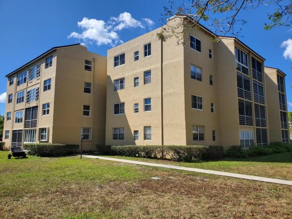 Somerset, 2811 Somerset Dr #404, Lauderdale Lakes, Florida 33311, image 1