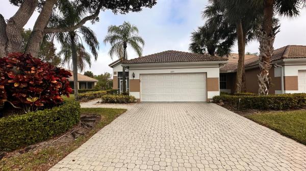 Ashford Green At Aberdeen, 6897 Swansea Ln, Boynton Beach, Florida 33472, image 1
