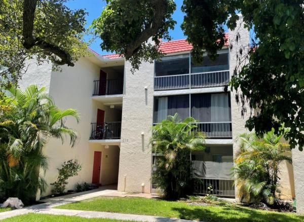 Spanish Oaks Of Boca, 618 NW 13th St #11, Boca Raton, Florida 33486, image 1