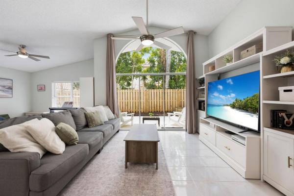Bristol Bay At Lake Charleston, 7133 Catalina Way, Lake Worth Beach, Florida 33467, image 1