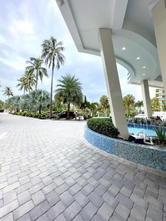 Ocean Manor, 4040 Galt Ocean Dr #429, Fort Lauderdale, Florida 33308, image 1