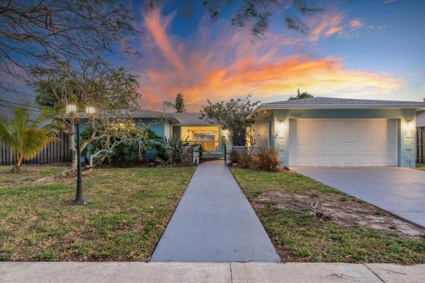 Hollywood Hills, 4800 Harrison St, Hollywood, Florida 33021, image 1