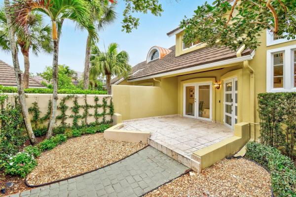 Muirfield, 2576 Muirfield Ct, Wellington, Florida 33414, image 1