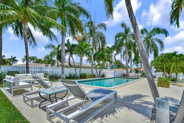 Harbor Village, 2780 NE 5th St, Pompano Beach, Florida 33062, image 1