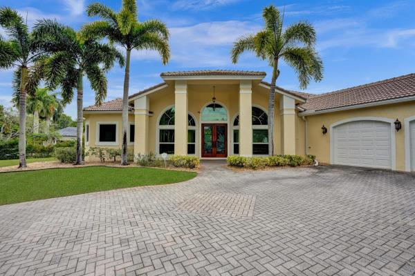 Aero Club Of The Landings At Wellington, 15910 Lindbergh Ln, Wellington, Florida 33414, image 1