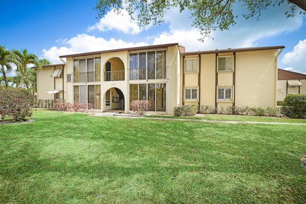 Pine Ridge South 1, 138 Lake Pine Cir #D-1, Greenacres, Florida 33463, image 1