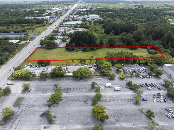 3945 S Us Highway 1st Hwy, Fort Pierce, Florida 34982, image 1