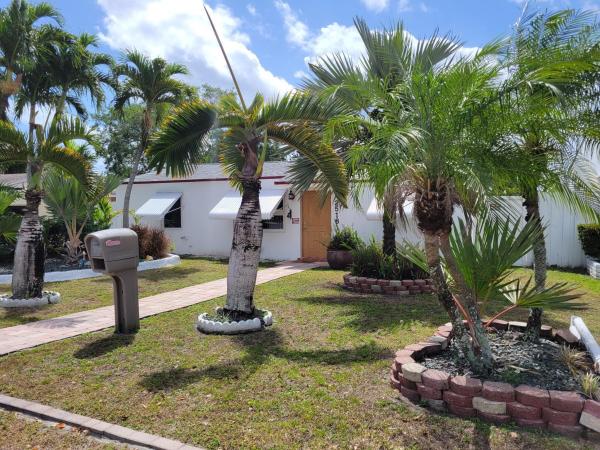Hollywood Park, 2518 Coolidge St, Hollywood, Florida 33020, image 1