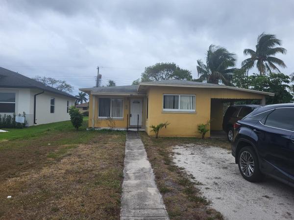 Ridgewood Hills, 418 NW 8th Ave, Boynton Beach, Florida 33435, image 1