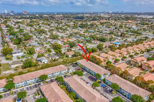 Sonoma Bay, 1907 Hibiscus Ln, Riviera Beach, Florida 33404, image 2