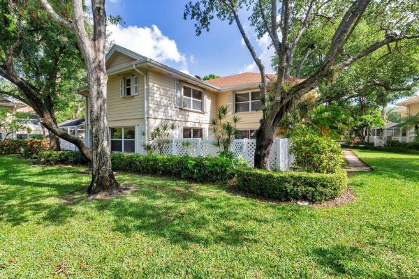 Wellesley At Lake Clarke Shores, 8142 Bridgewater Ct #42c, Lake Clarke Shores, Florida 33406, image 1