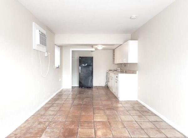 North Lakeside, 113 N Lakeside Dr #5, Lake Worth Beach, Florida 33460, image 1