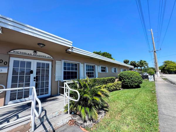 Dixie Gardens, 900 N 24th Ave, Hollywood, Florida 33020, image 1
