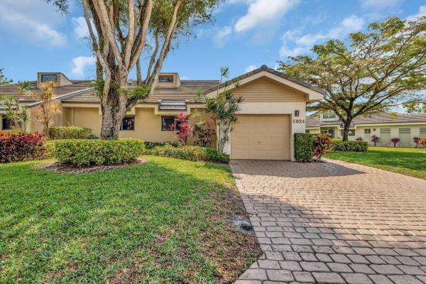Parisian Way At The Fountains Of Palm Beach, 6824 Parisian Way, Lake Worth Beach, Florida 33467, image 1