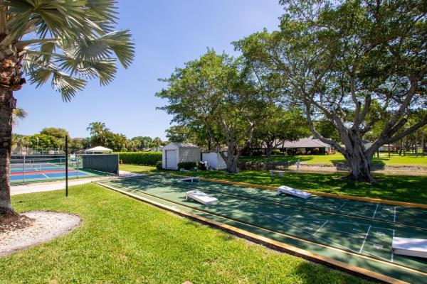 Lakeside Of Banyan Springs, 5380 Cedar Lake Dr #304, Boynton Beach, Florida 33437, image 1