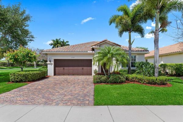Oakmont Estates, 10747 Ivanhoe Ln, Wellington, Florida 33414, image 1