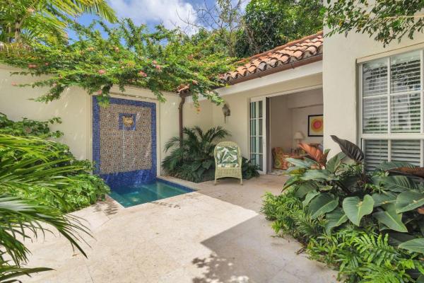 Chilean Of Palm Beach, 328 Chilean Ave, Palm Beach, Florida 33480, image 1