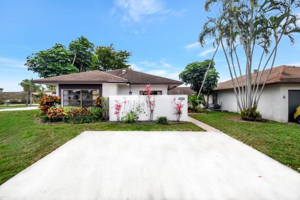 Garden Hills, 5384 Mendoza St, West Palm Beach, Florida 33415, image 1