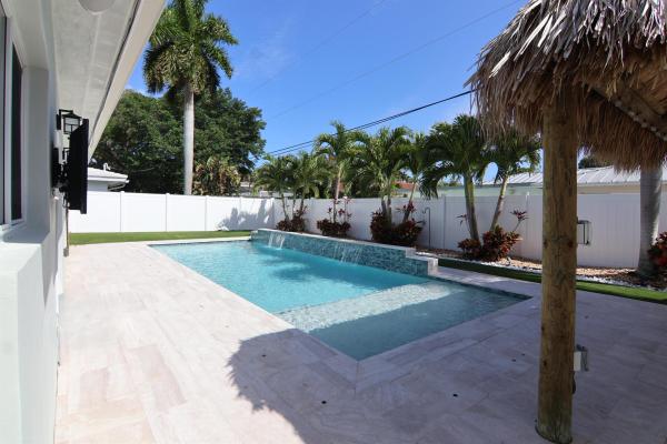 Boca Raton Square, 1166 SW 3rd St, Boca Raton, Florida 33486, image 1