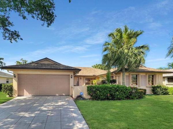 10653 Greentail Drive S Dr, Boynton Beach, Florida 33436, image 1