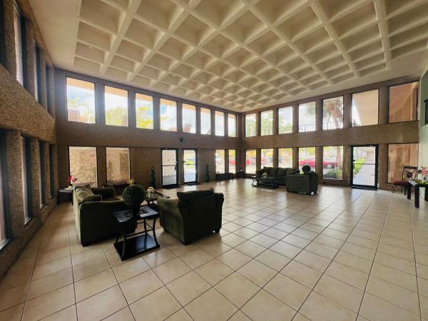 Isle Of Boca Dunes, 9300 SW 8th St #421, Boca Raton, Florida 33428, image 1