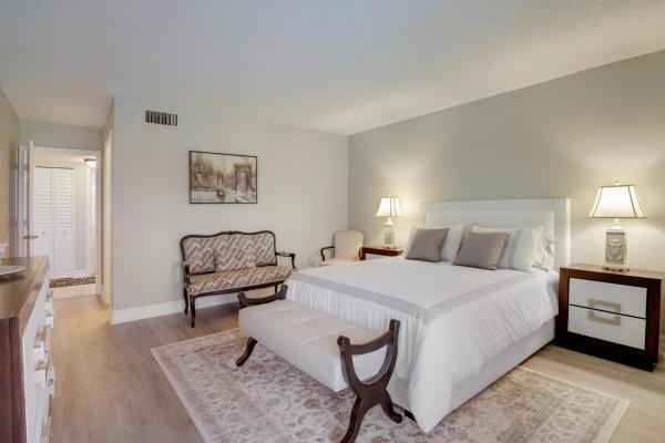 Deauville Village, 6675 S Oriole 4030th Blvd #4030, Delray Beach, Florida 33444, image 1