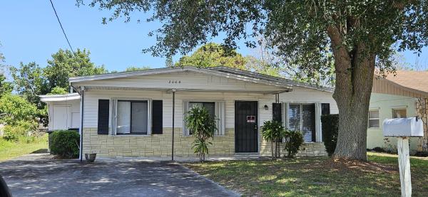 Southern Pines, 2008 Ave, Fort Pierce, Florida 34950, image 1