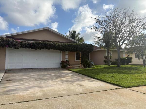 Springhill, 5350 N Sandhurst Cir, Lake Worth Beach, Florida 33463, image 1