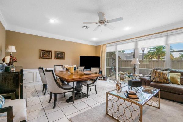 5377 Grand Park Pl, Boca Raton, Florida 33486, image 2