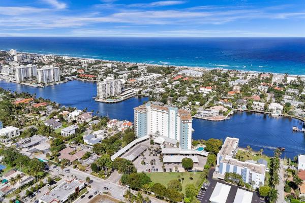 The Barrton, 555 SE 6th Ave #4a, Delray Beach, Florida 33483, image 1