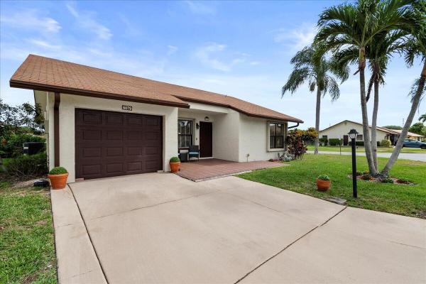 Buttonwood, 6079 Lakemont Cir, Greenacres, Florida 33463, image 1