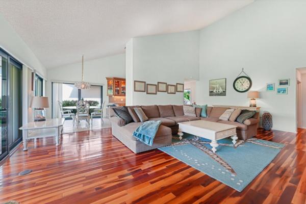 The Ridge At The Bluffs, 180 Cape Pointe Cir, Jupiter, Florida 33477, image 3