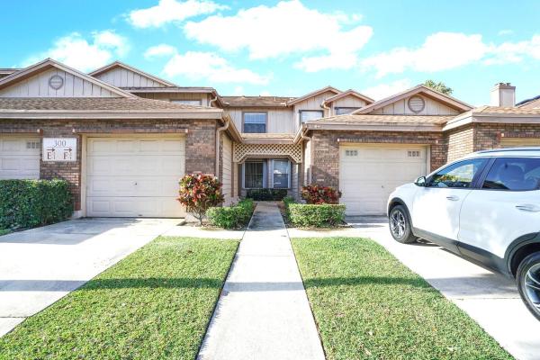 Crosswinds At River Bridge, 300 Crosswinds Dr #E2, Greenacres, Florida 33413, image 1