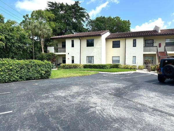 Glades Of Boca Lago, 21848 Arriba Real #A, Boca Raton, Florida 33433, image 1