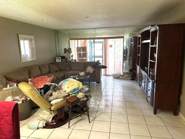 Glades Of Boca Lago, 21848 Arriba Real, Boca Raton, Florida 33433, image 2