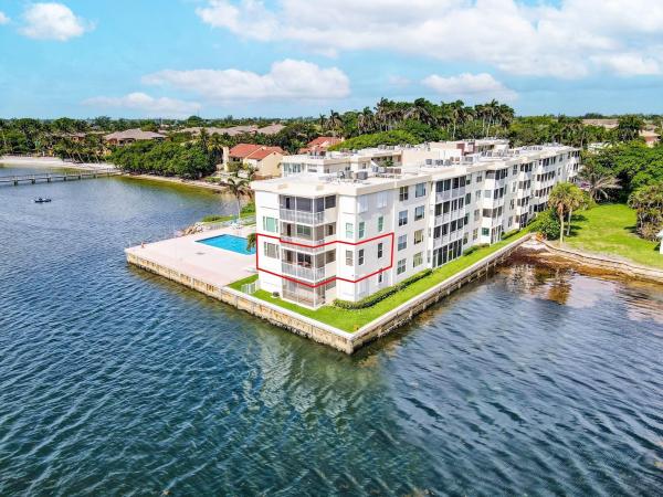 Seacrest Villas, 1820 New Palm 201st Way #201, Boynton Beach, Florida 33435, image 1