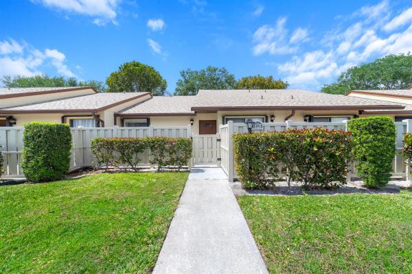 1022 Green Pine Blvd #E, West Palm Beach, Florida 33409, image 1
