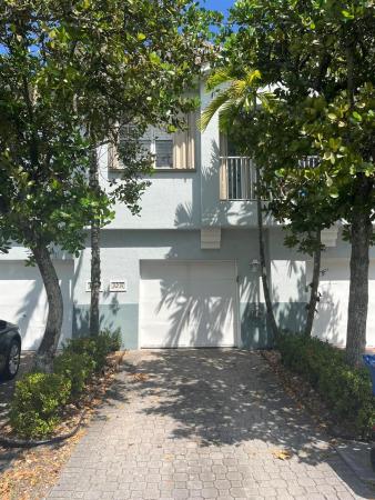 Thousand Oaks, 3231 Laurel Ridge Cir, Riviera Beach, Florida 33404, image 1
