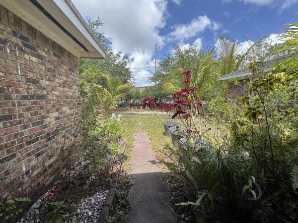 Lake Worth No HOA, 4390 S Jog Rd, Lake Worth, Florida 33467, image 3