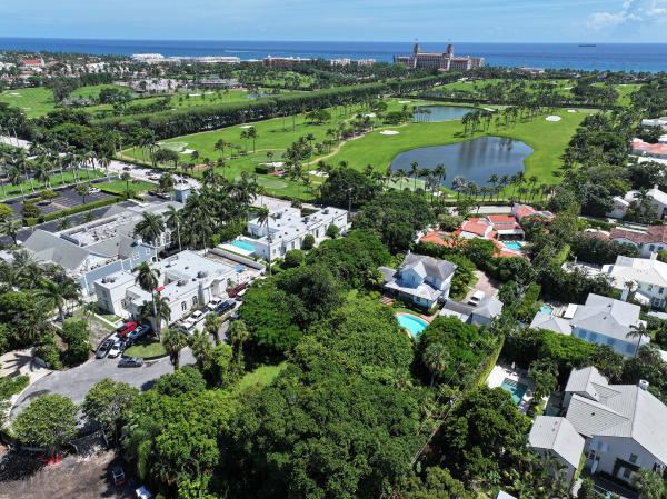 Chapel Hill, 3 S Lake Trl, Palm Beach, Florida 33480, image 1