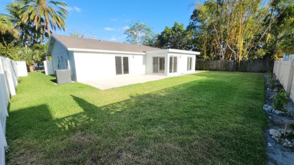 Gates Of Hillsboro, 165 NW 41st Way, Deerfield Beach, Florida 33442, image 1