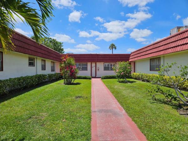 158 Waterford G, Delray Beach, Florida 33446, image 1