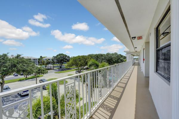 Whitehall At Camino Real, 6097 Balboa Cir #406, Boca Raton, Florida 33433, image 1
