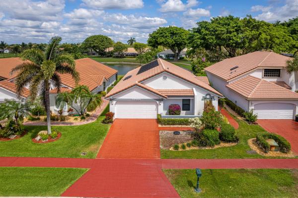 Boca Woods Country Club, 10359 Sunset Bend Dr, Boca Raton, Florida 33428, image 1