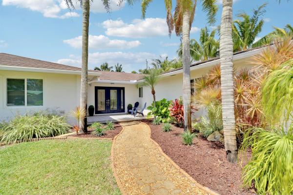 Bermuda Terrace, 19339 W Indies Ln, Tequesta, Florida 33469, image 1