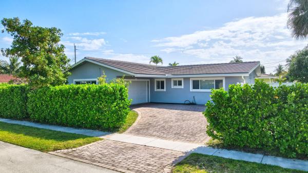 Boca Raton Square, 1098 SW 11th St, Boca Raton, Florida 33486, image 1