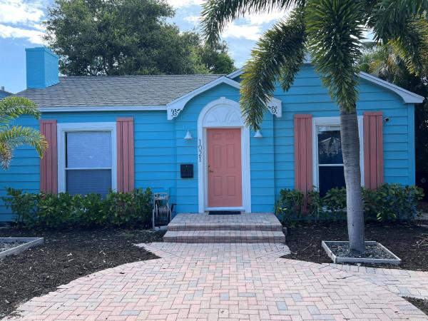 Lake Worth Town, 1021 N Palmway, Lake Worth Beach, Florida 33460, image 1